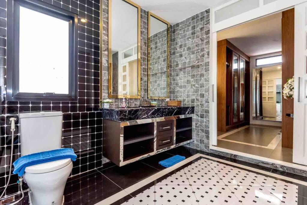 3Bd Pool Villa Pattaya With Sauna - Exquisite Pool Villa B Nong Prue Екстериор снимка